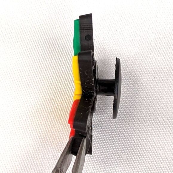 Crocs Cannabis Weed Leaf Jibbitz Charm - Picture 3 of 4